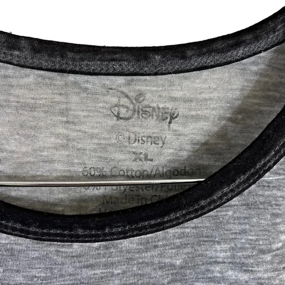 Disney Mickey Mouse Graphic Shirt Size XL Gray Short Sleeves Thin Lightweight - Picture 5 of 6